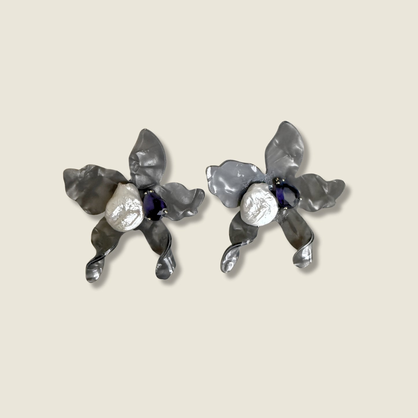 Amelia Gray Earrings