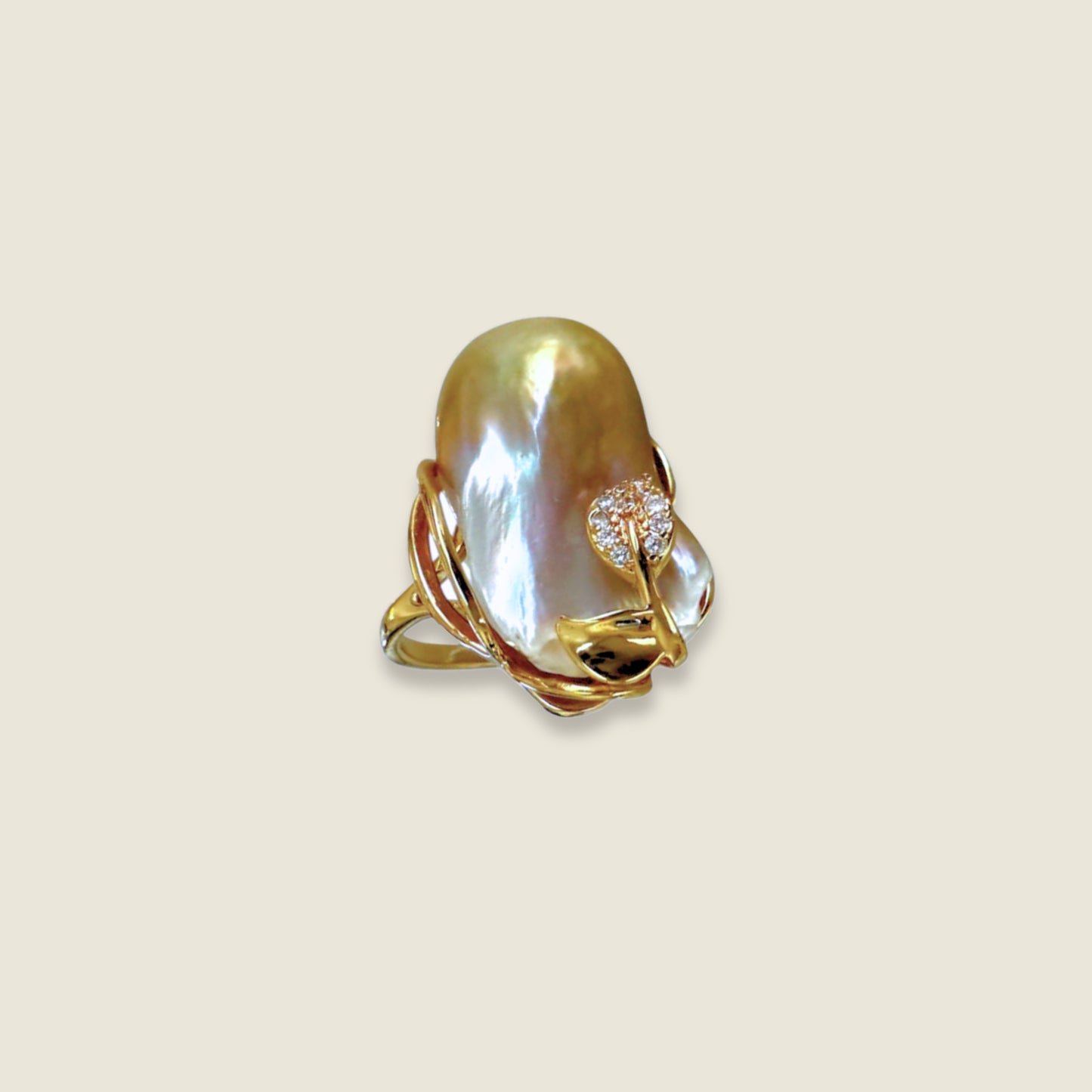 Pearl Ring – 18k Gold Plated