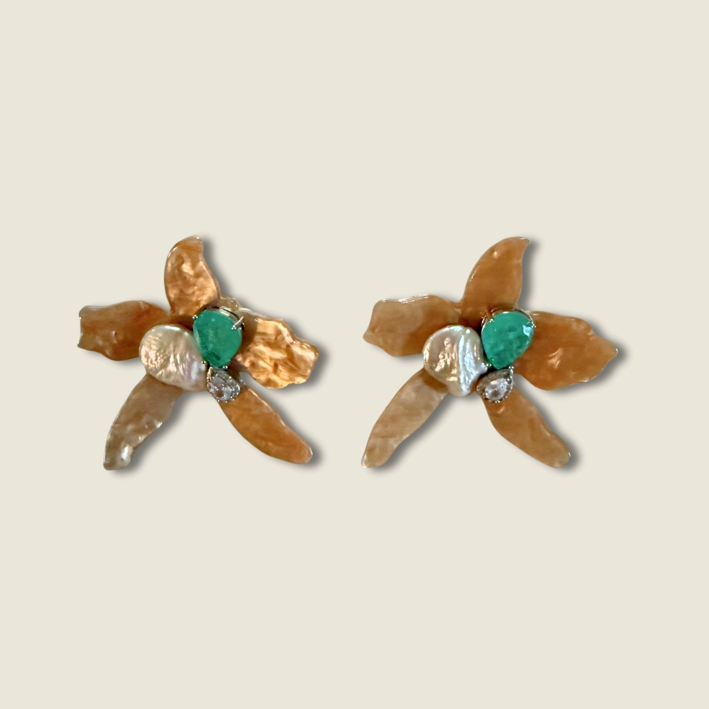 Amelia Gold Earrings