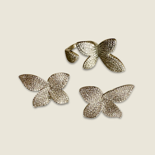 Asymmetrical Flower Jewelry Set