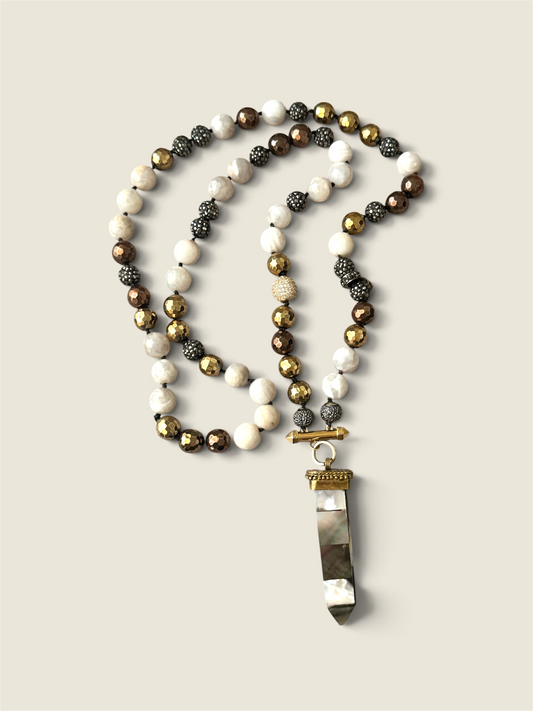 Mix Stones & Mother of Pearl long Necklace