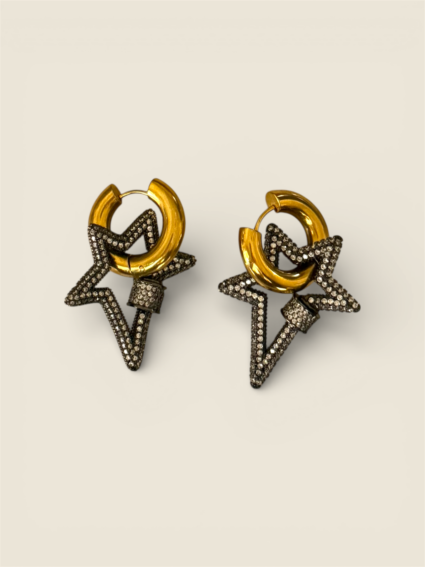 Pavé Zirconia Star Hoop